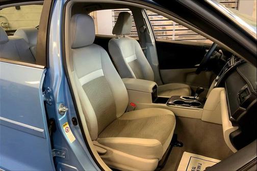 2012 Toyota Camry Hybrid LE