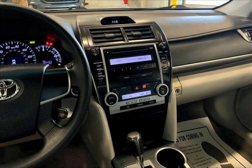 2012 Toyota Camry Hybrid LE