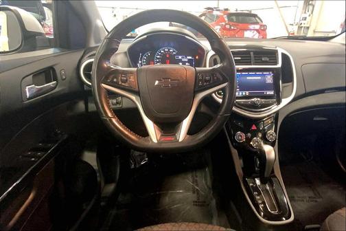 2020 Chevrolet Sonic FWD Sedan LT