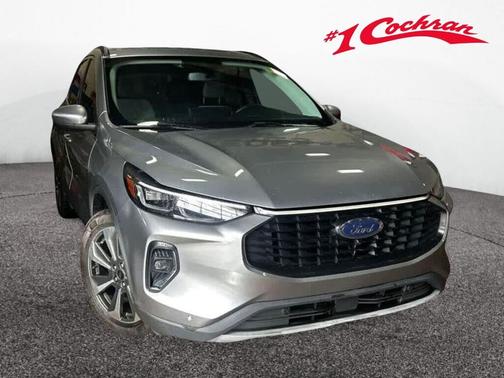 Iconic Silver Metallic 2023 Ford Escape Platinum