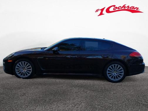 2014 Porsche Panamera 2