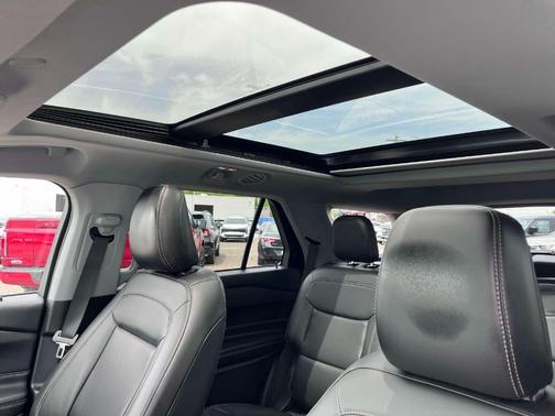 Stone Blue 2022 Ford Explorer XLT