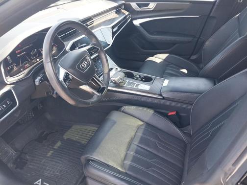 Mythos Black Metallic 2023 Audi A7 55 Premium