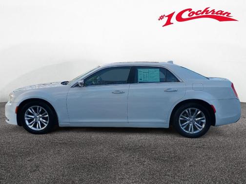 2015 Chrysler 300C Base