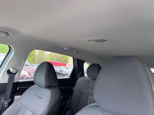 White Pearl 2024 Hyundai TUCSON SEL