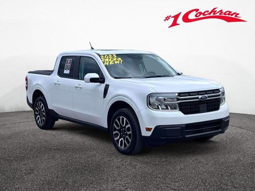 Oxford White 2023 Ford Maverick Lariat