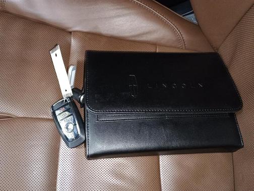 2022 Lincoln Aviator Reserve AWD