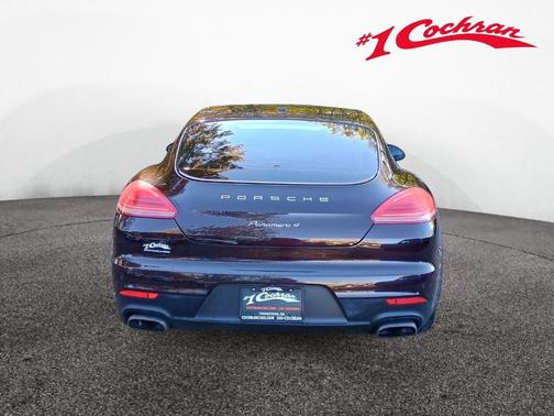 2014 Porsche Panamera 2