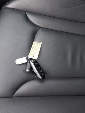 Carrara White 2025 Audi Q7 55 Premium Plus