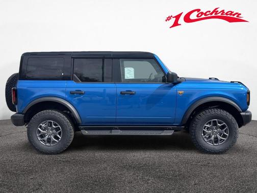 Velocity Blue Metallic 2025 Ford Bronco Badlands