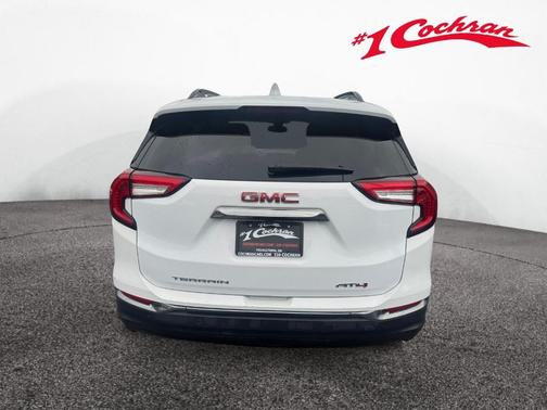 2022 GMC Terrain AT4