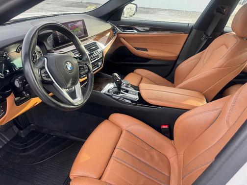 2019 BMW 540 i xDrive