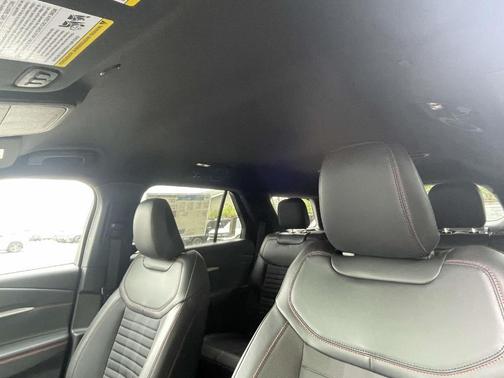 Carbonized Gray Metallic 2026 Ford Explorer ST-Line