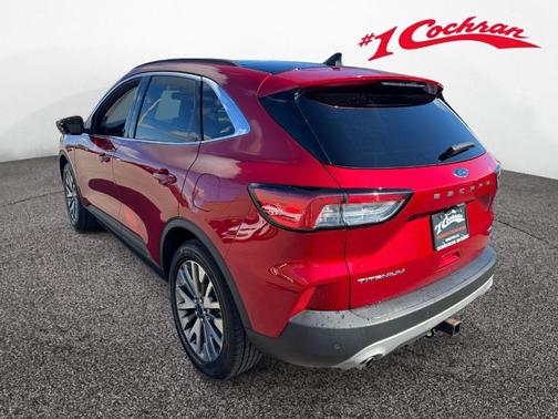 2022 Ford Escape Titanium