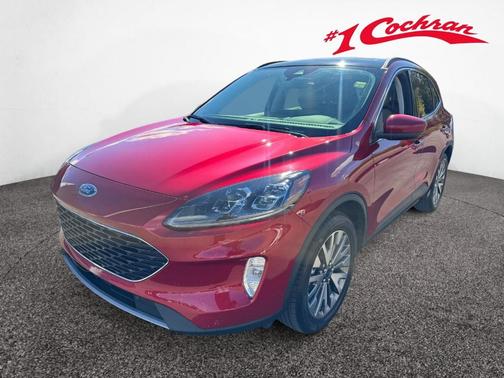 2022 Ford Escape Titanium