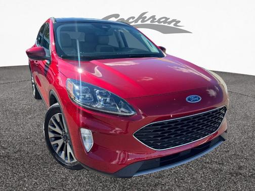 2022 Ford Escape Titanium