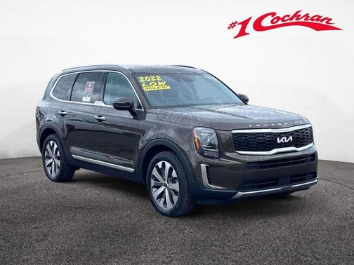 Dark Moss 2022 Kia Telluride S
