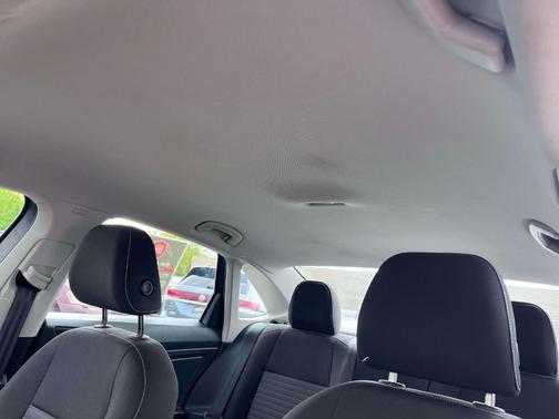 Platinum Gray Metallic 2024 Volkswagen Jetta 1.5T S