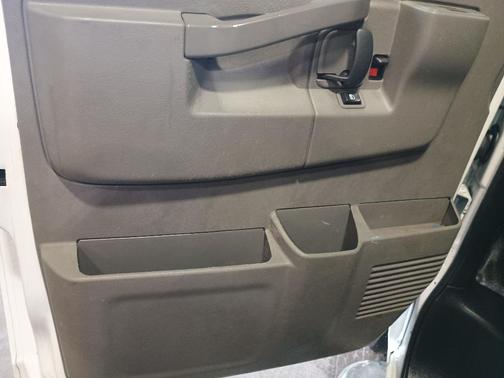 2017 GMC Savana 2500 Work Van