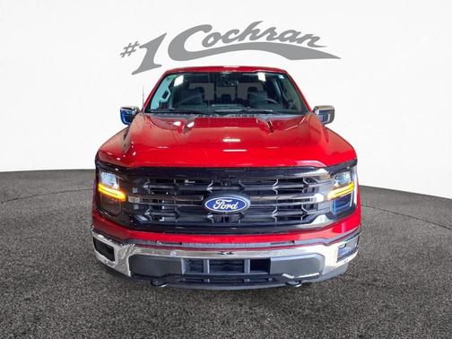 Rapid Red Metallic Tinted Clearcoat 2025 Ford F-150 XLT