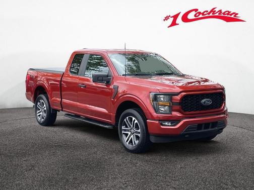 Hot Pepper Red Metallic Tinted Clearcoat 2023 Ford F-150 XL
