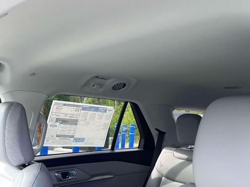 Carbonized Gray Metallic 2026 Ford Explorer Active