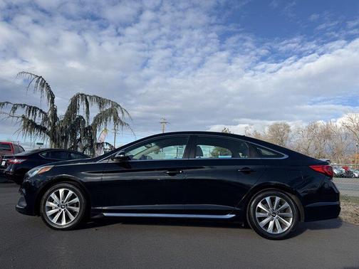 2017 Hyundai SONATA Sport