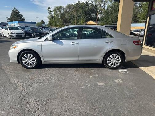 2010 Toyota Camry LE