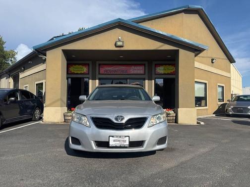 2010 Toyota Camry LE