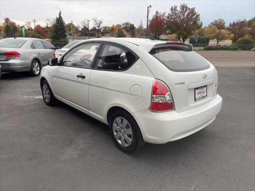 2011 Hyundai Accent GL