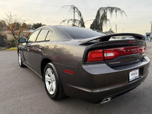 2014 Dodge Charger SE