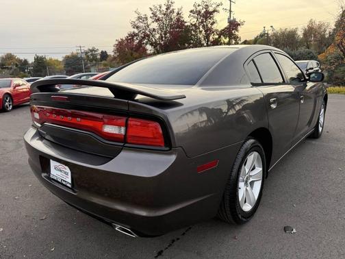 2014 Dodge Charger SE