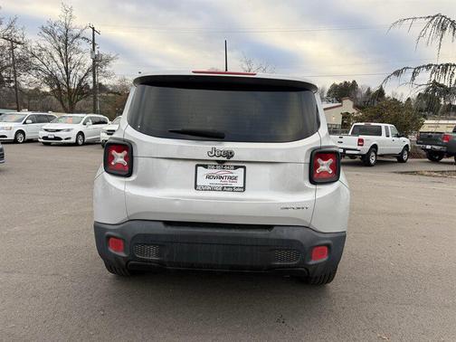 2016 Jeep Renegade Sport