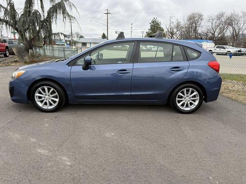 2012 Subaru Impreza 2.0i Premium