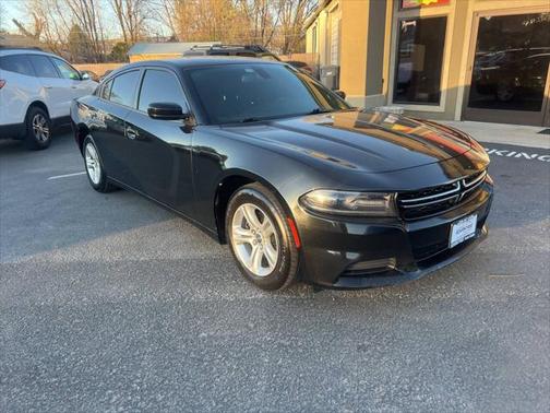 2017 Dodge Charger SE
