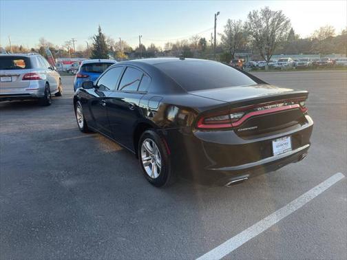 2017 Dodge Charger SE