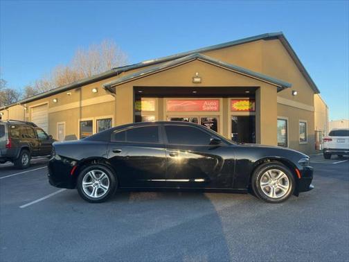 2017 Dodge Charger SE