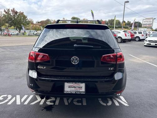 2015 Volkswagen Golf TSI S 2-Door