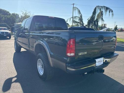 2006 Ford F-250 XLT Crew Cab