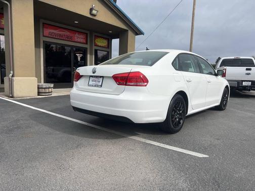 2014 Volkswagen Passat 2.5L S