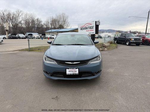 2015 Chrysler 200 S