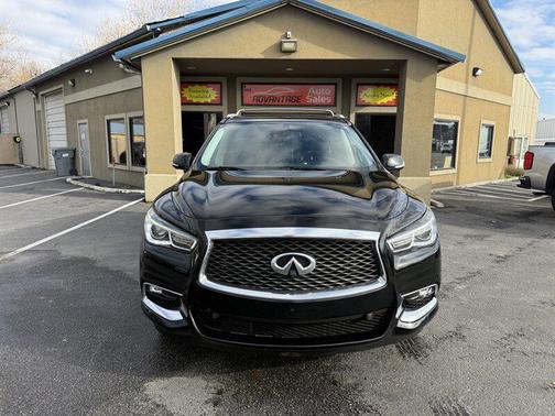 2017 INFINITI QX60 Base