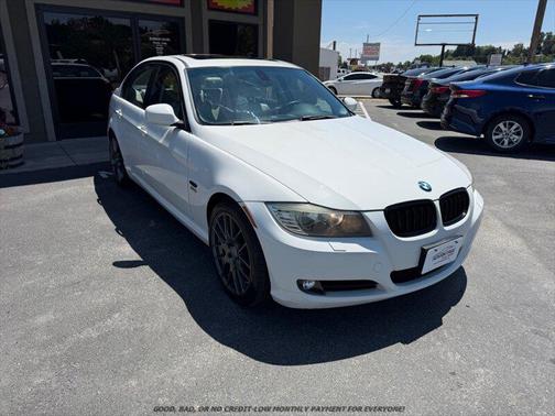 Alpine White 2011 BMW 328 xDrive
