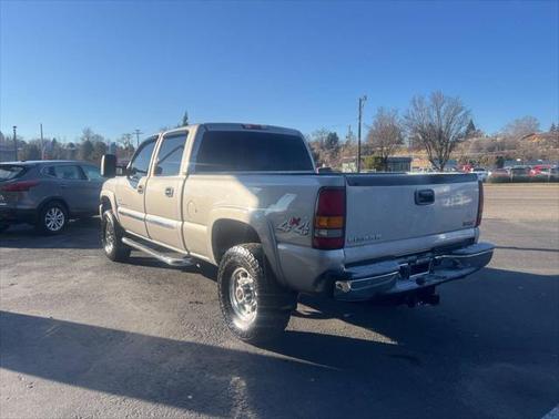 2004 GMC Sierra 2500 SLT H/D Crew Cab