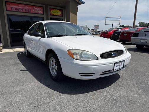 2006 Ford Taurus SE 4dr Sedan