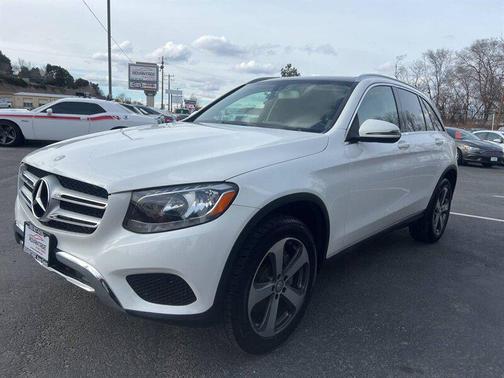 2017 Mercedes-Benz GLC 300 4MATIC