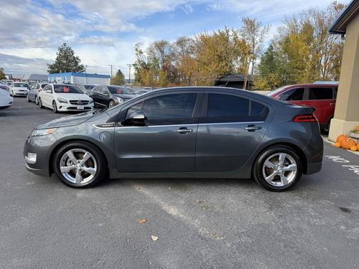 2013 Chevrolet Volt Base