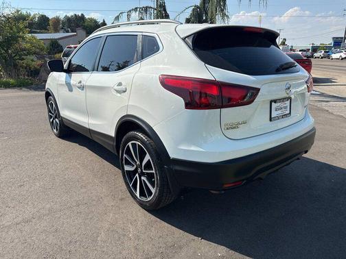 2017 Nissan Rogue Sport SL