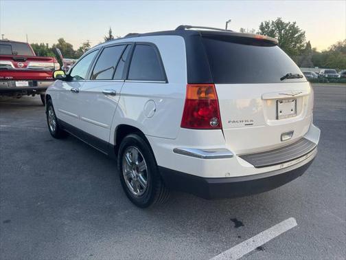 2005 Chrysler Pacifica Touring