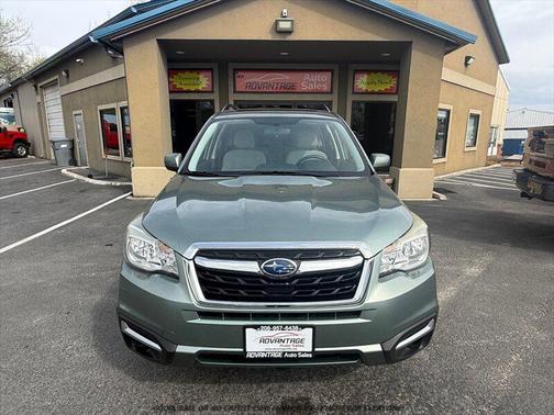 Jasmine Green Metallic 2017 Subaru Forester 2.5i Premium